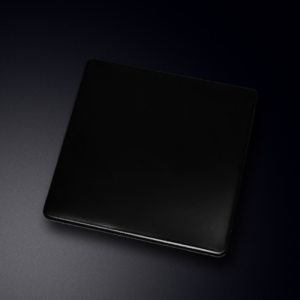 8K Black Ti